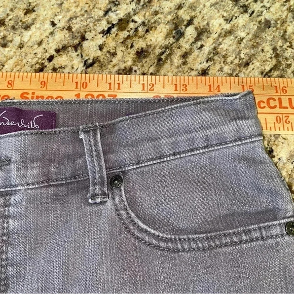 Gloria Vanderbilt Size 8 Like New Gray Jeans Amanda With Stretch - Picture 7 of 9